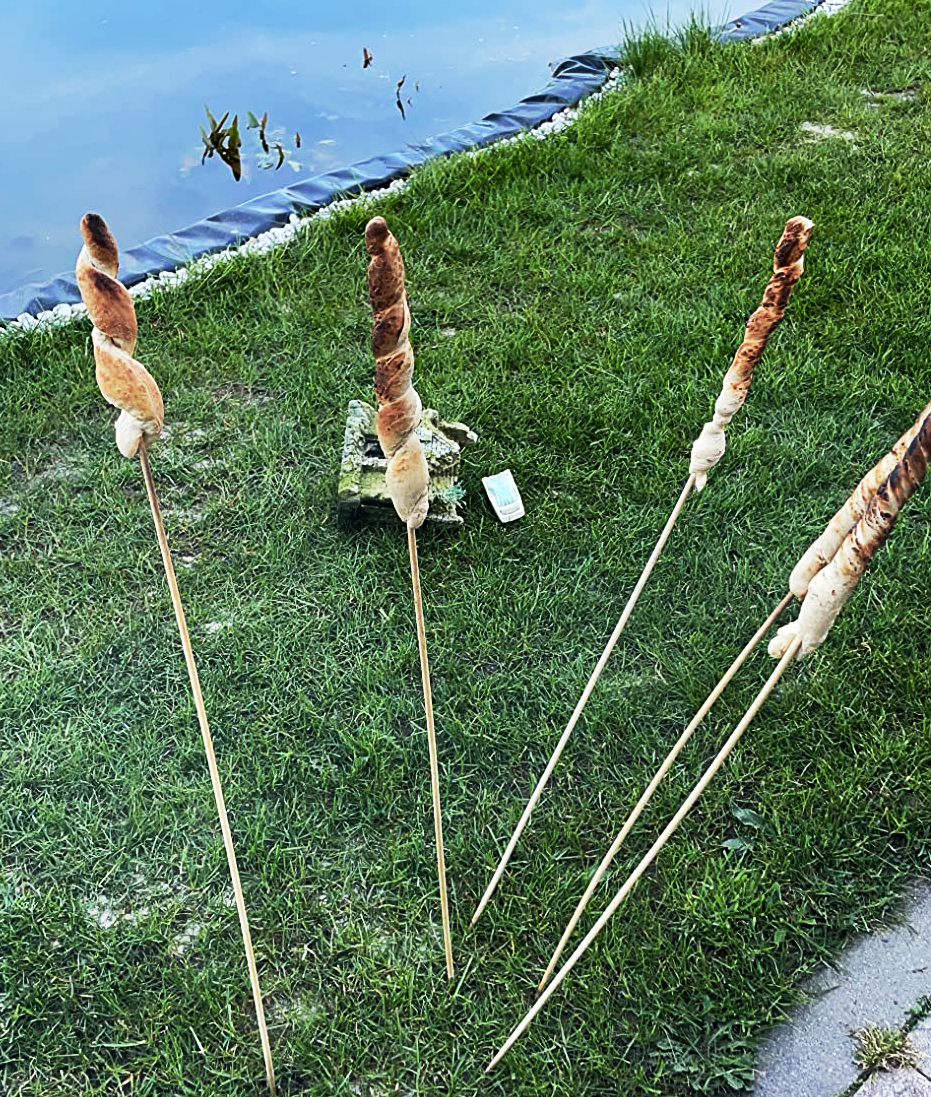 Stockbrot auf Wiese DHDL